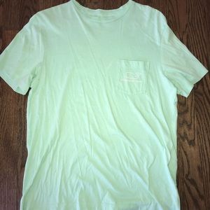 Vineyard Vines T-Shirt (size M)